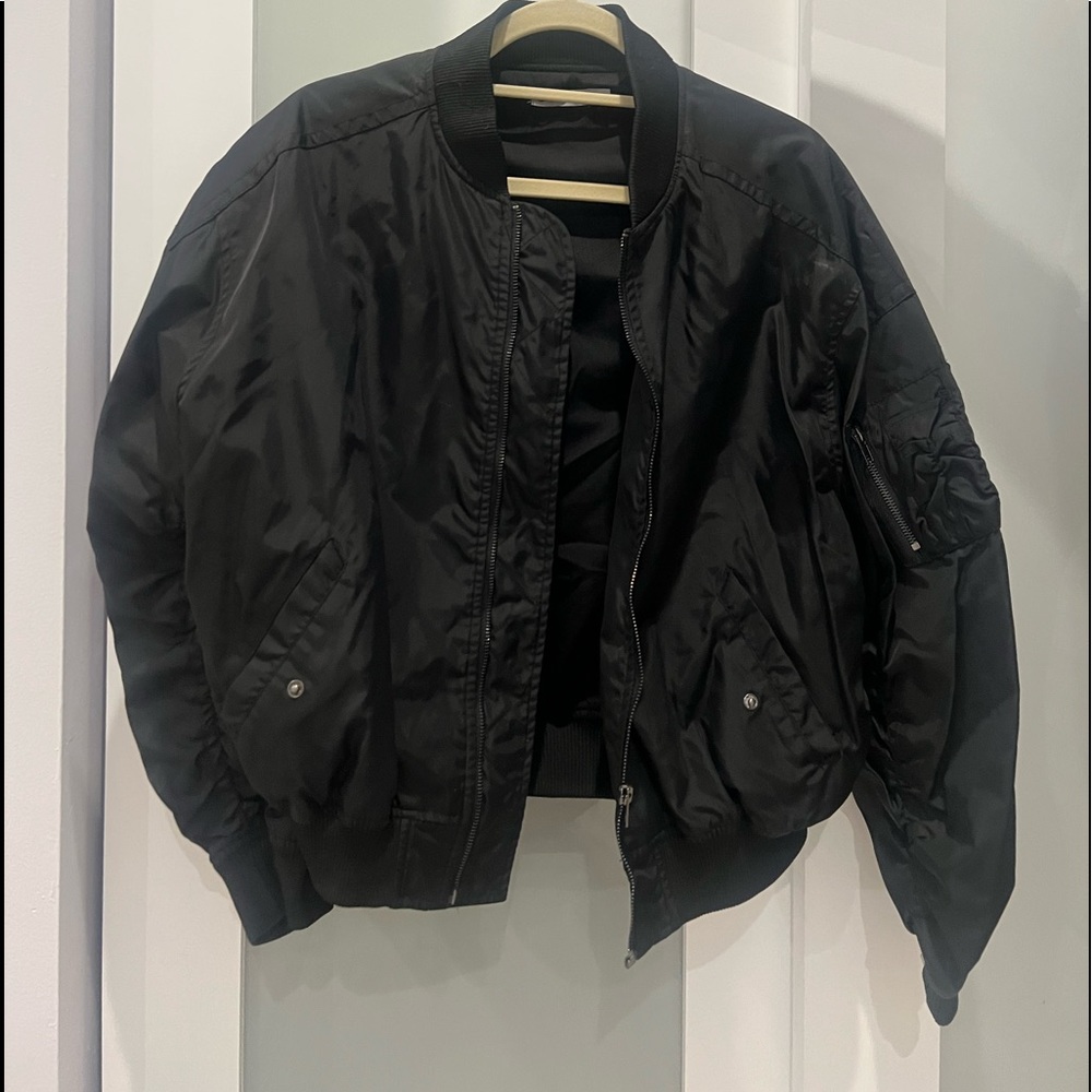 Bomber jacket